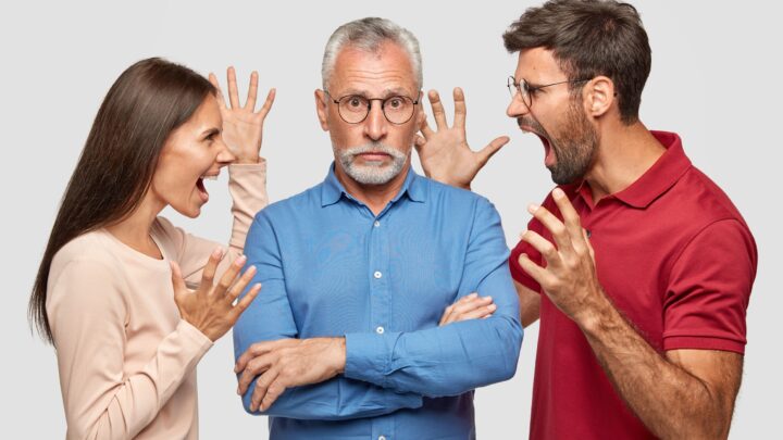 Como a Gestão Profissional Pode Evitar Conflitos em Condomínios